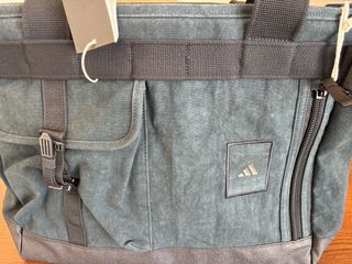 Bolsa Adidas Utility Tote 31.5L Negra Gris