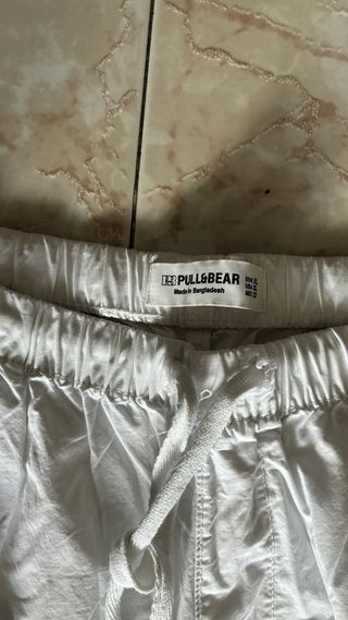 Pantalón baggy blanco ajustable