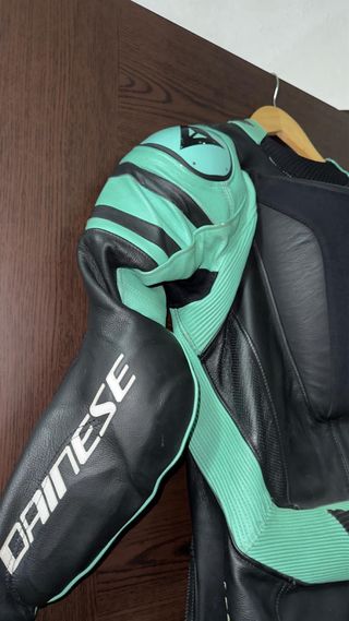 Mono de moto Dainese cuero verde/negro