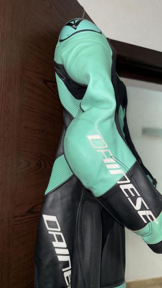 Mono de moto Dainese cuero verde/negro