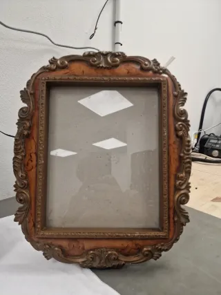 2 Cornici Foto Vintage Intagliate in Legno