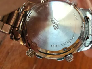Reloj Lotus Cronógrafo Acero Inoxidable Amarillo