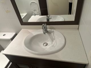 Mueble de baño Roca con lavabo