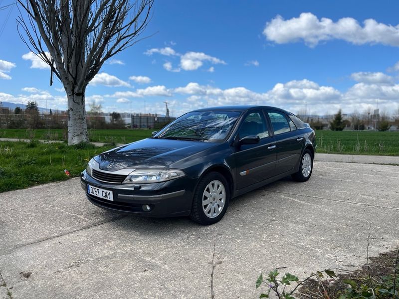 Renault Laguna 2004 - foto 1