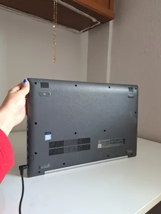 Portátil Lenovo IdeaPad 330 i7 8GB 256GB