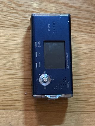 Cámara Sony Cyber-shot DSC-L1