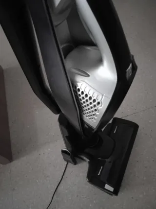 Aspirador Escoba Taurus Guzzler 25.6V