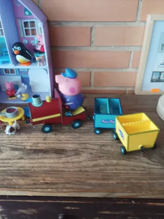 Lote Peppa Pig: Casa, Avión y Tren