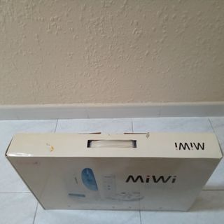 Consola MiWi con accesorios