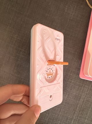 Móvil,tarjeta y llaves de coche de juguete