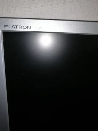 Monitor LG 2000:1 Digital Fine Contrast