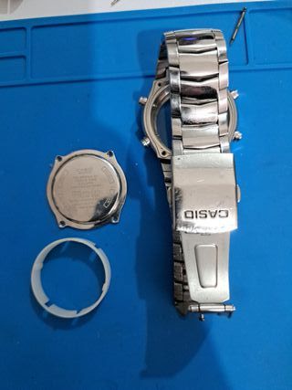 Caja y brazalete Casio EFA-112