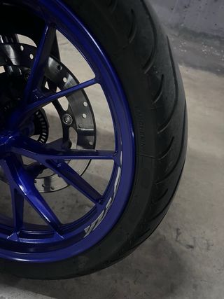 Yamaha R125 Sportbike Azul/Negro - Año 2023