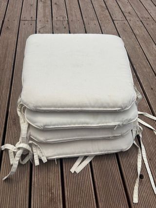 4 Cojines Beige para Silla de Jardín con Lazos