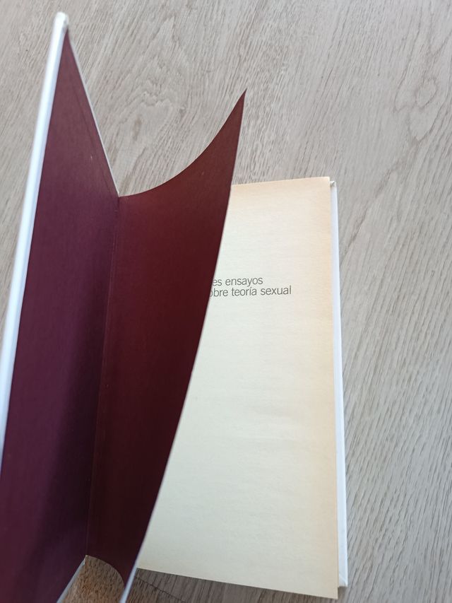 Sigmund Freud - Tres ensayos sobre teoria sexual