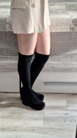 Botas altas negras con brillo