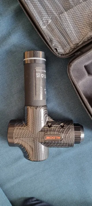 Pistola Masaje Muscular ALDOM