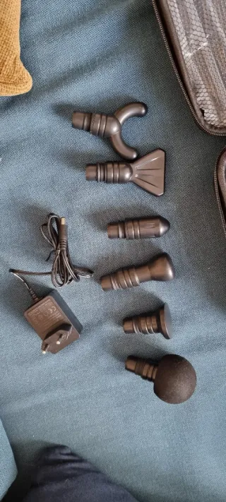 Pistola Masaje Muscular ALDOM