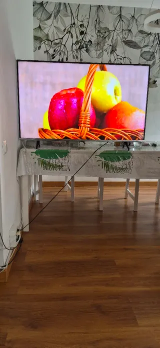 TV cecotet QLED 50 4K Smart TV