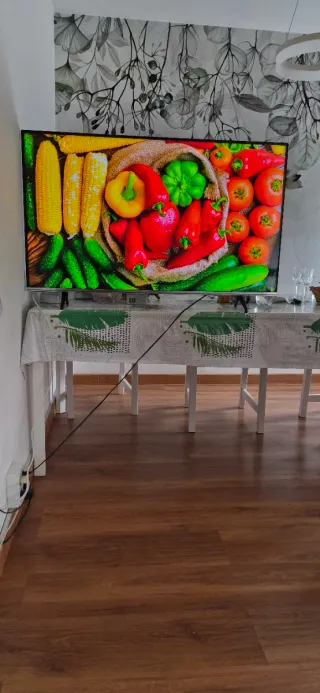 TV cecotet QLED 50 4K Smart TV