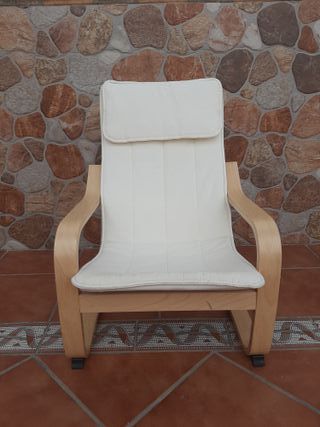 Sillón infantil POÄNG madera y tela beige