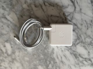 MacBook Pro 13” 2020 1TB