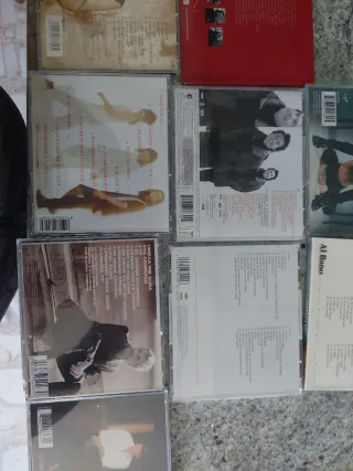 Lote 11 CDs Artistas Variados