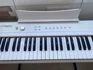 Teclado Artesia Performer Blanco