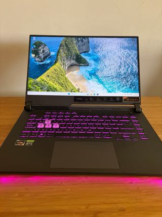 PORTÁTIL GAMING ASUS ROG RYZEN 7 16GB 144HZ RTX