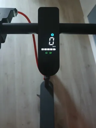 Patinete Eléctrico-Xiaomi Electric Scooter 5