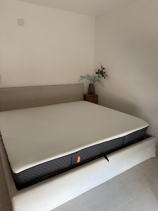 Colchón Emma Hybrid Premium 200x200 + Canapé Sklum