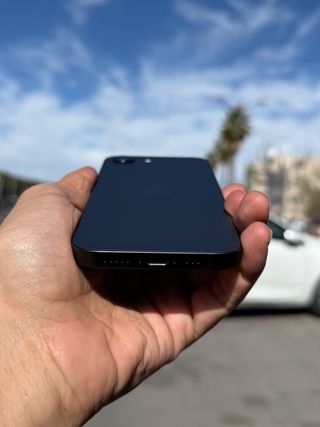 iPhone 16e NUEVO APPLE GARANTÍA