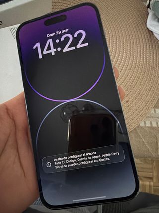 iPhone 14 Pro Max Morado