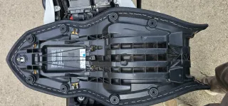 Asiento Alto BMW F900XR Negro/Blanco