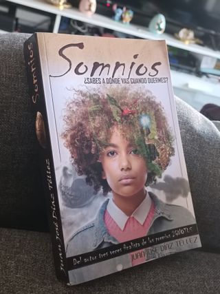 Libro "Somnios" con dedicatoria personalizada
