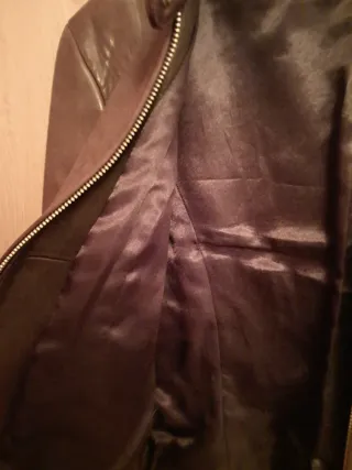 Chaqueta de cuero marrón. Auténtico cuero.