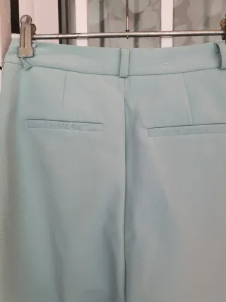 Pantalón Stradivarius T.32 sin estrenar