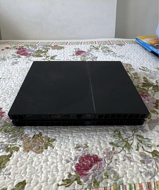 PS4 (PlayStation 4) + FIFA 26