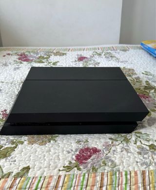 PS4 (PlayStation 4) + FIFA 26