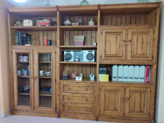 Mueble de madera