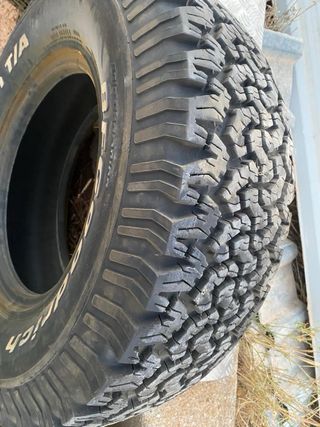 Ruedas all-terrain T/A      265/75 R16