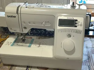 Máquina de coser Brother Innov-is A16.