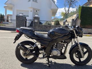 DEALIM ROADWIN 125 Naked Negra