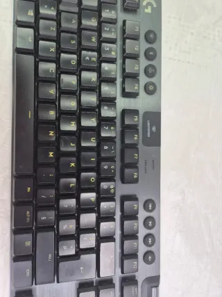 Tastiere Logitech g915