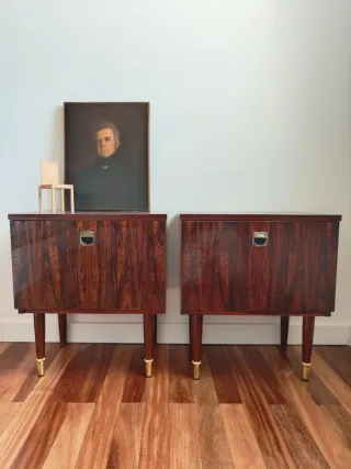 Mesitas de noche palisandro años 50