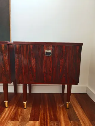 Mesitas de noche palisandro años 50