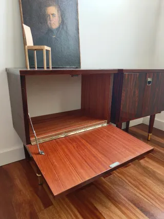 Mesitas de noche palisandro años 50