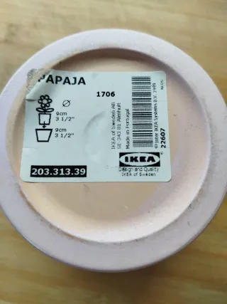 Porta macetas de cerámica y terracota