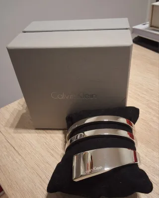Brazalete Calvin Klein Plata