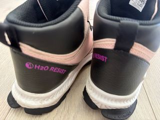 New Balance niña talla 35 cordones elasticos